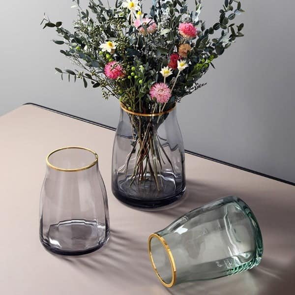 Gold Wavy Green Transparent Glass Vase